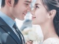 女明星结婚最新爆料,当红女明星喜结连理，甜蜜婚礼引关注
